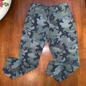 Boys joggers army fatigue
